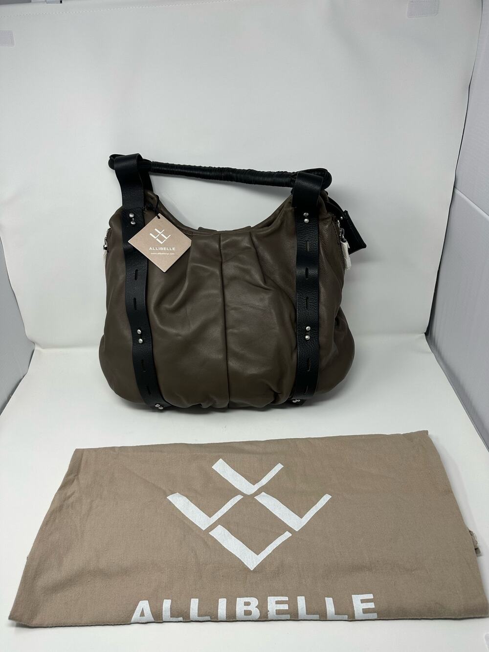 ALLIBELLE NWT High Quality Italian Leather Mohawk Hobo Sable/Black Bag Purse
